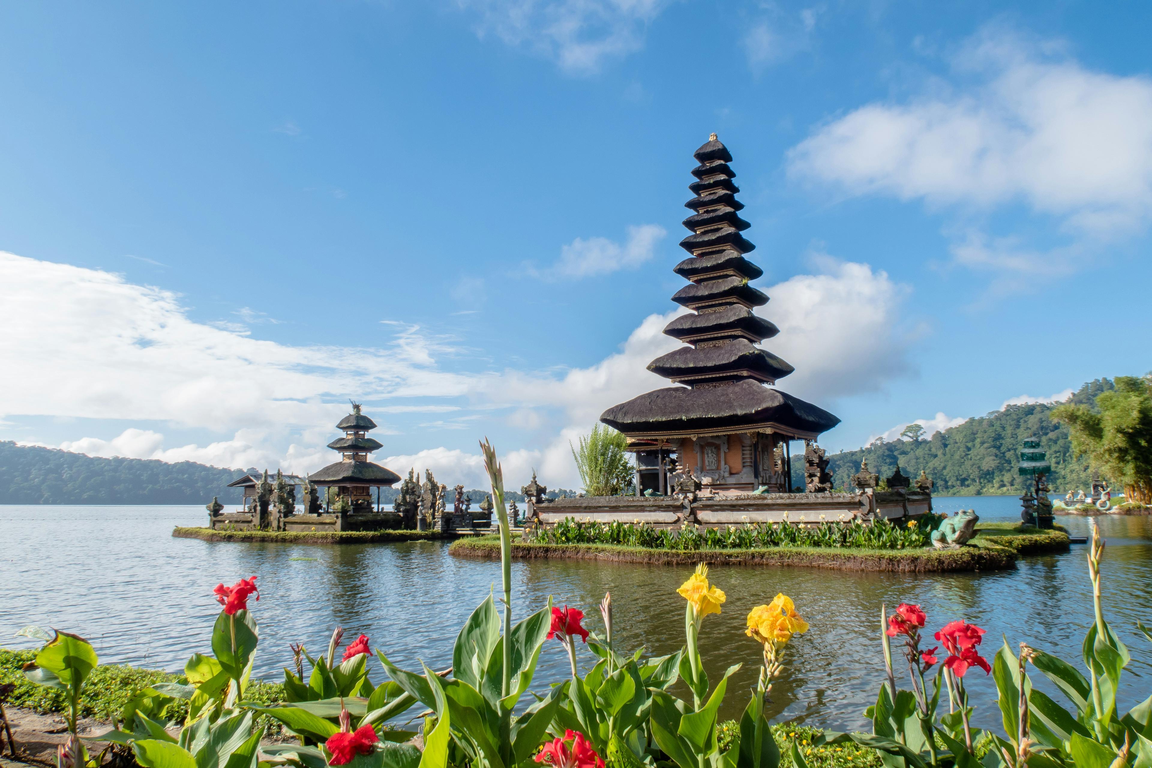 Bali in a Flash: 4 Epic Days of Beaches, Temples & Volcano Adventures!