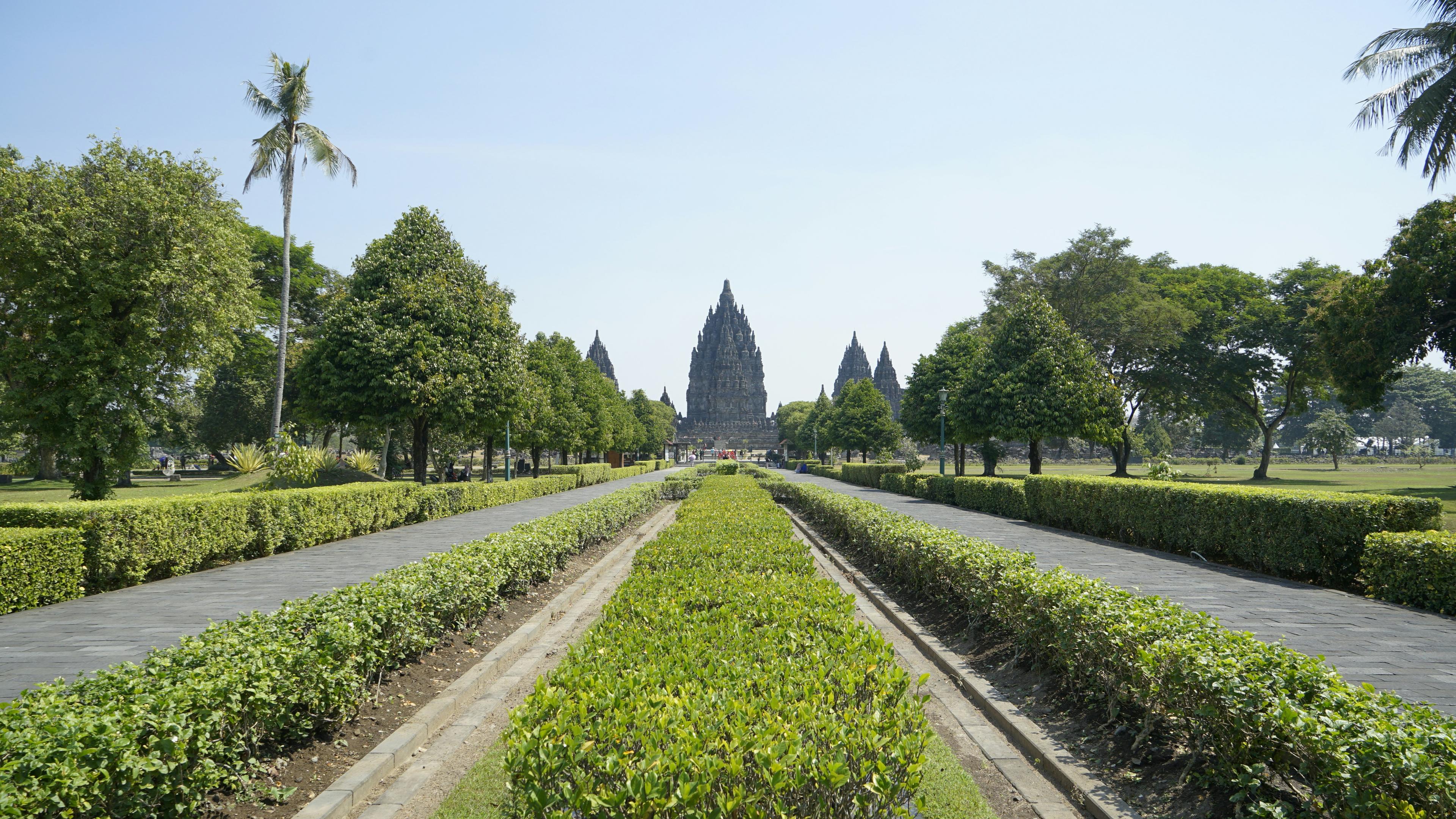 Java's Cultural Gem: 4 Days of Wonders in Yogyakarta!